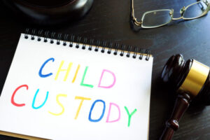 Article 5 Legal process for modifying family court judgments in Thailand, focusing on child custody, parental authority, and financial support.