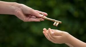 Article 5 Legal process for inheritance of real estate assets in Thailand, including property transfer and probate procedures.